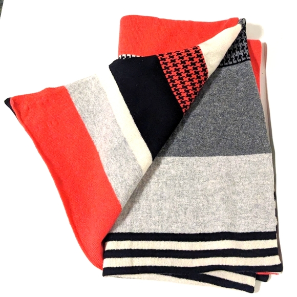 Green Thomas Blanket Scarf Merino Lambswool - Picture 5 of 11